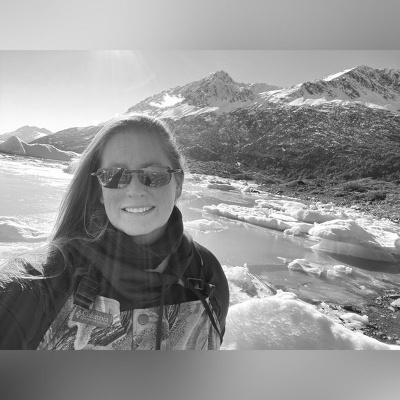 Meet your Posher, Barbara - Picture 2 of 4